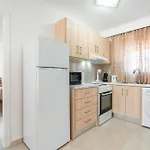 Absinthia Fanes Apartment