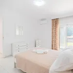 Absinthia Fanes Apartment Rhodes City