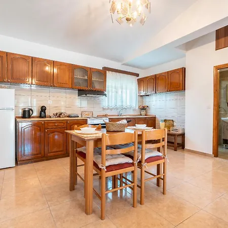 Apartment Absinthia Fanes Fanes (Rhodes)