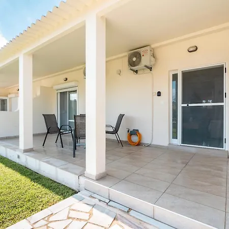 Absinthia Fanes Apartmán