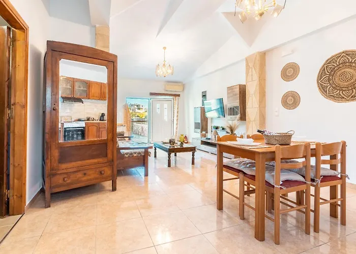 아파트 Absinthia Fanes Rhodes City