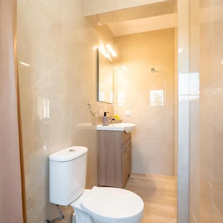 Apartment Absinthia Fanes